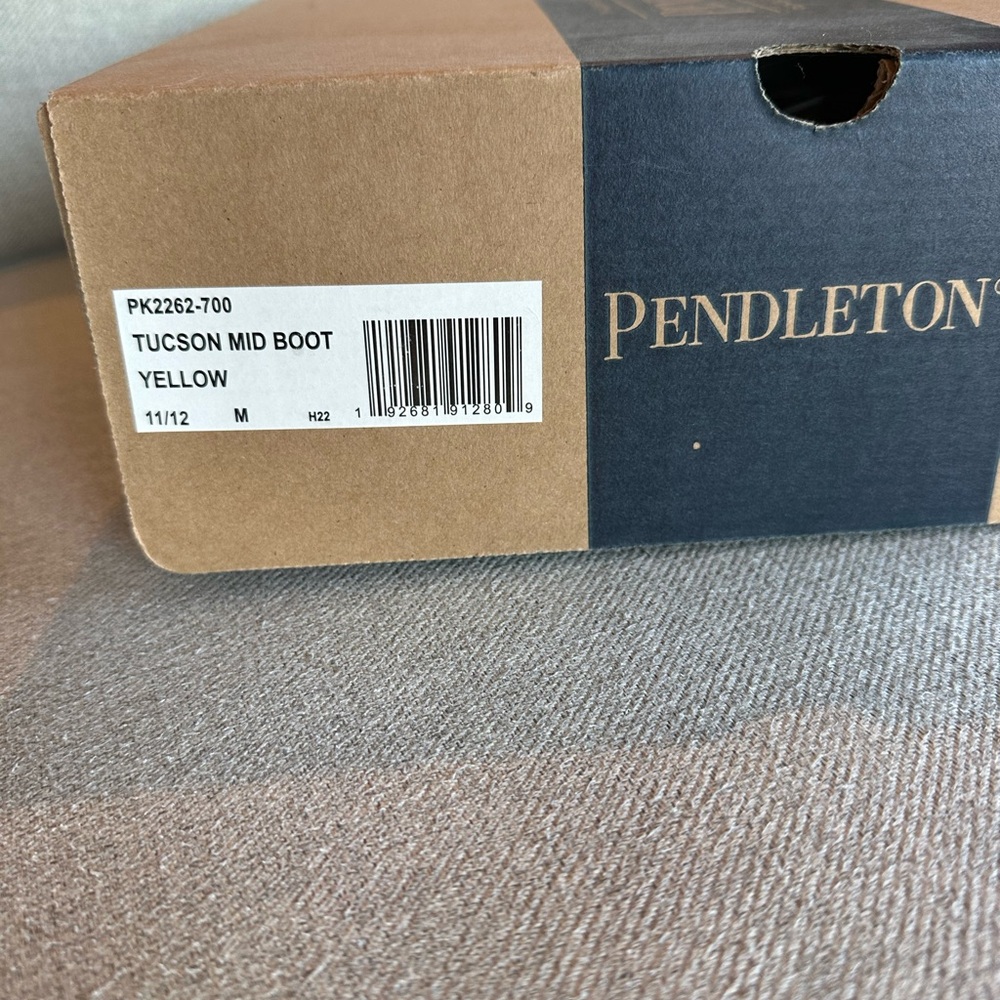 Pendleton Tucson Kids Yellow Patterned Boots - Picture 3 of 7